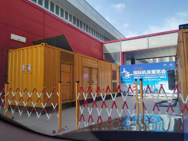 碑林发电车出租-发电机无电压或电压太低怎么办？