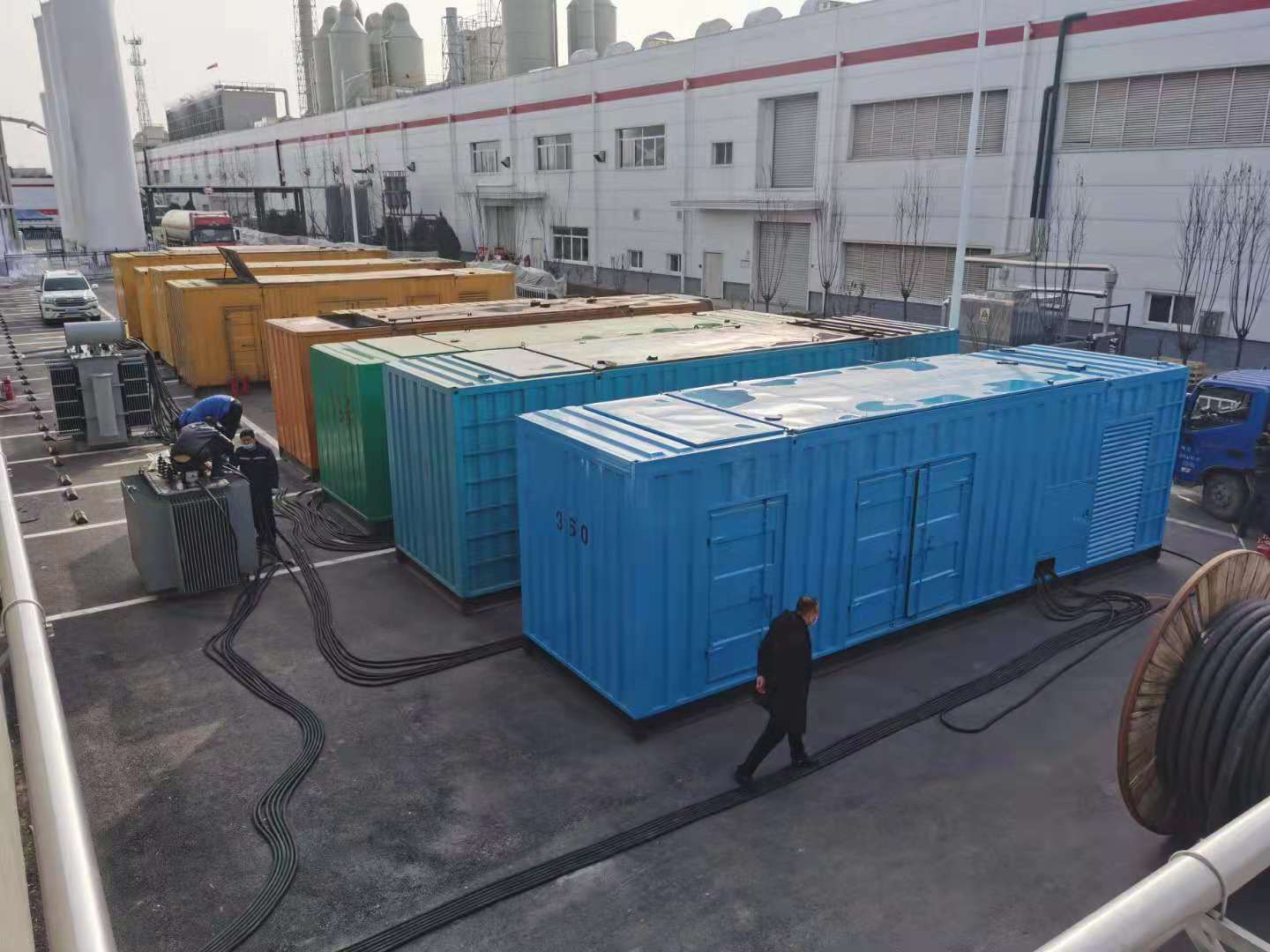 碑林发电机出租-两相发电机与三相发电机有何区别?
