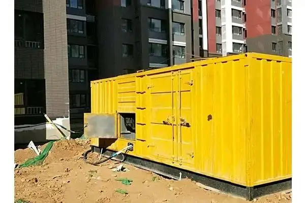 碑林发电机租赁中燃油压力过低会对发动机的哪些部件造成损坏？